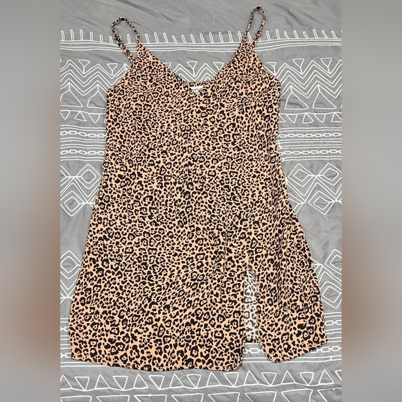 Reformation Dresses & Skirts - SOLD!!!!  Reformation Marlowe Mini Cheetah Print Dress Size XS